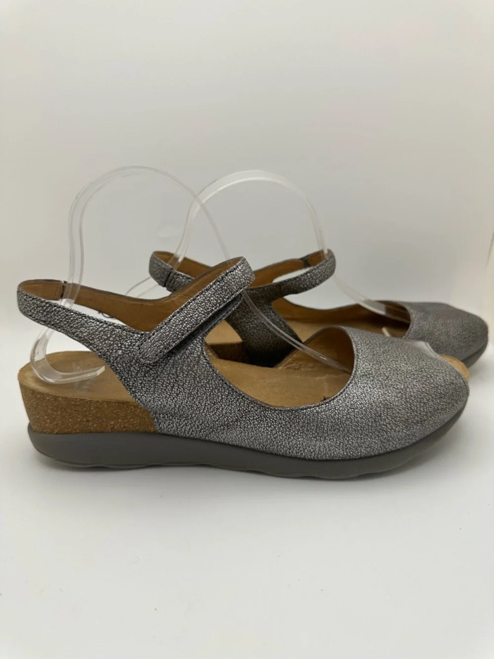 DANSKO Marcy Metallic Leather Gray Slingback Comfort Shoes Sandals Sz 42 - Picture 1 of 14